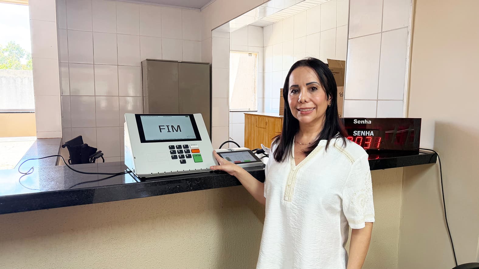 “A orientação é que o eleitor leve os números dos candidatos anotados porque facilitaa votação”