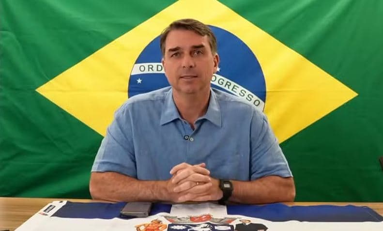 Flávio Bolsonaro é o mais votado para presidente em Barretos