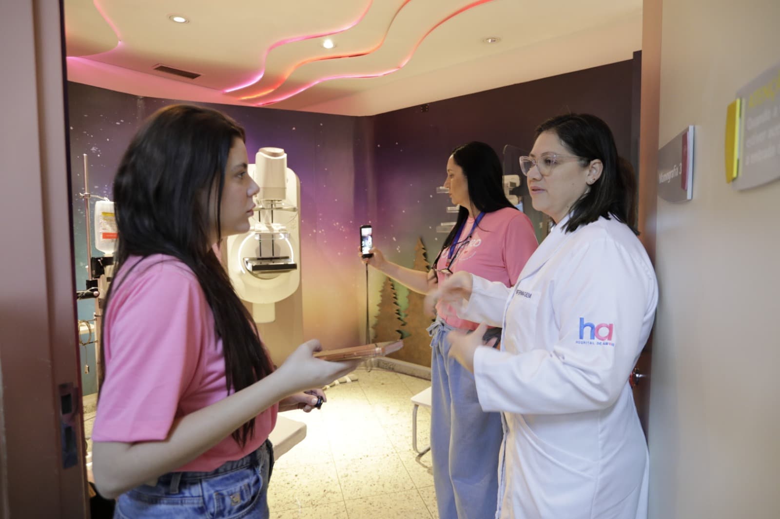 Outubro Rosa terá atendimento ampliado para mamografias