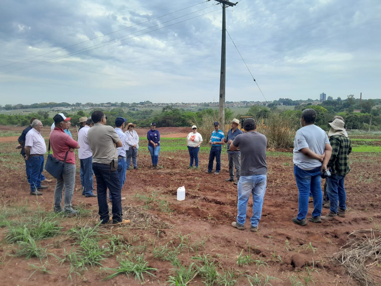 Curso sobre estradas rurais teve participação de prefeituras da região